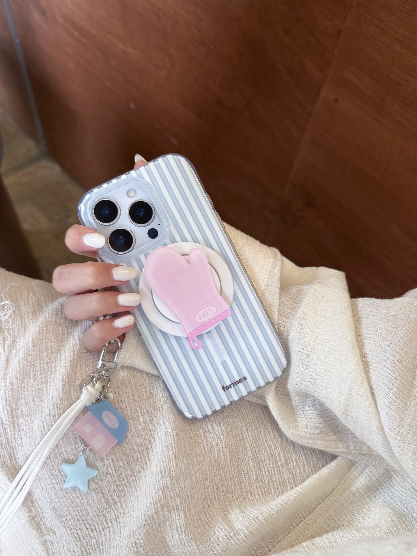 Blue Soda Phone Case (MagSafe)