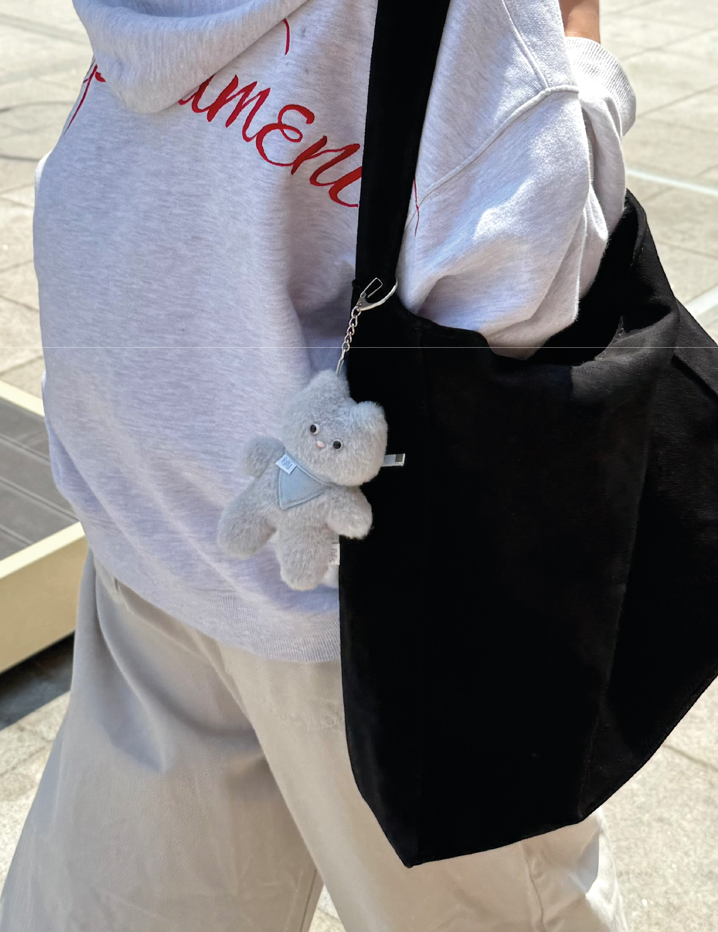 Cowboy Fofo Keychain (Light Grey)