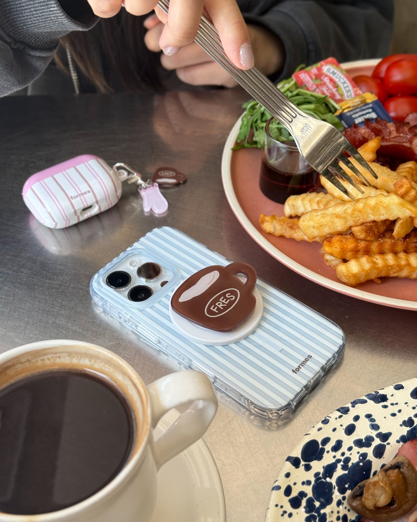 Latte Phone Grip (MagSafe)