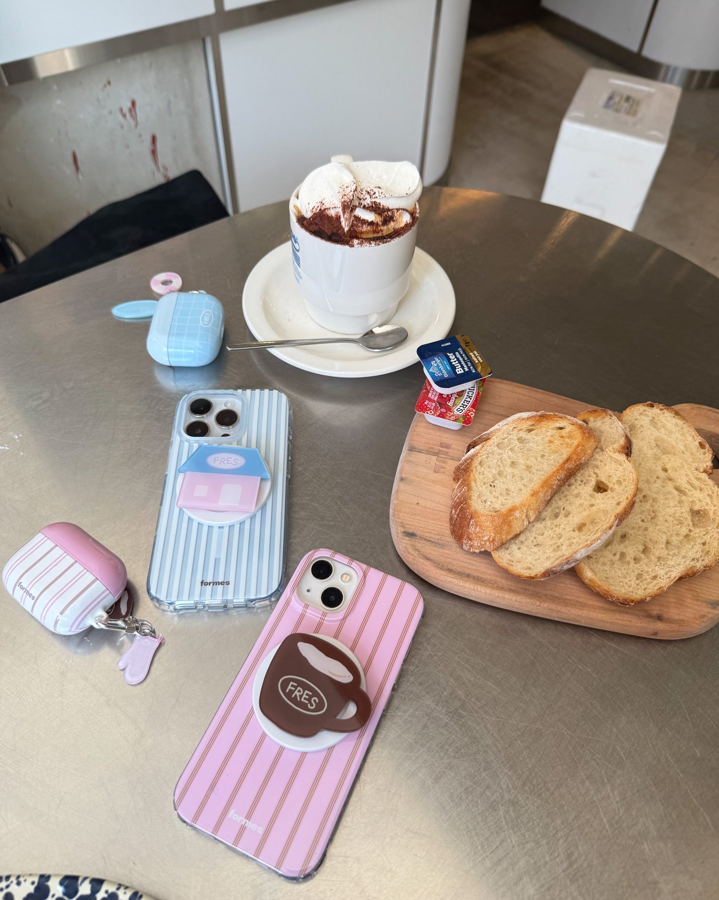 Latte Phone Grip (MagSafe)