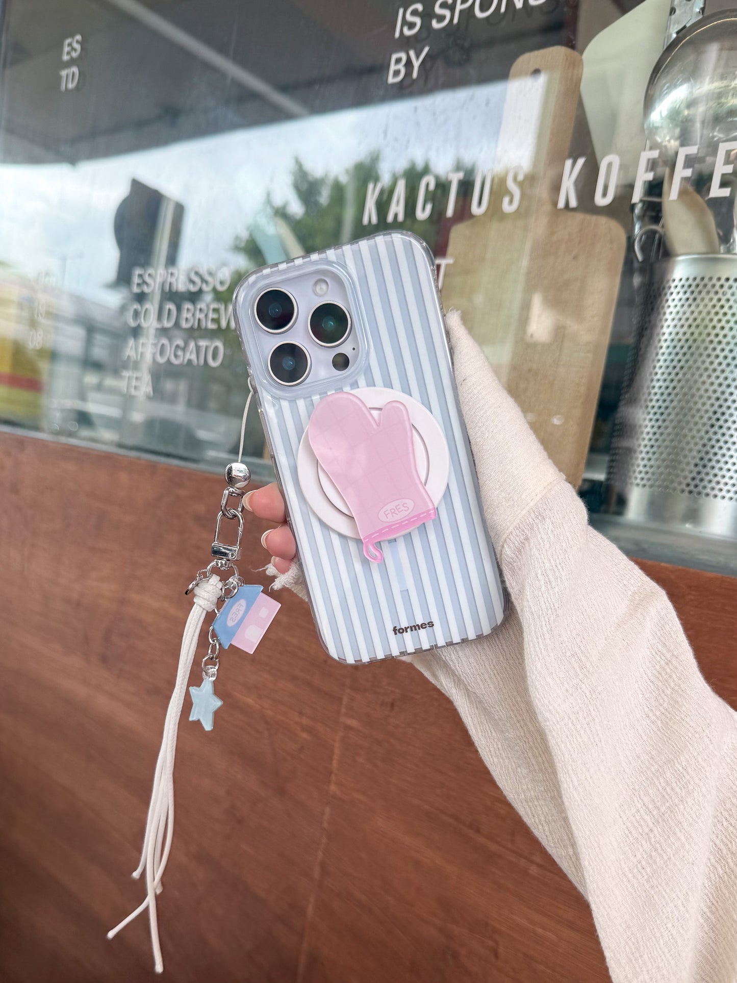 Marshmallow Phone Grip (MagSafe)