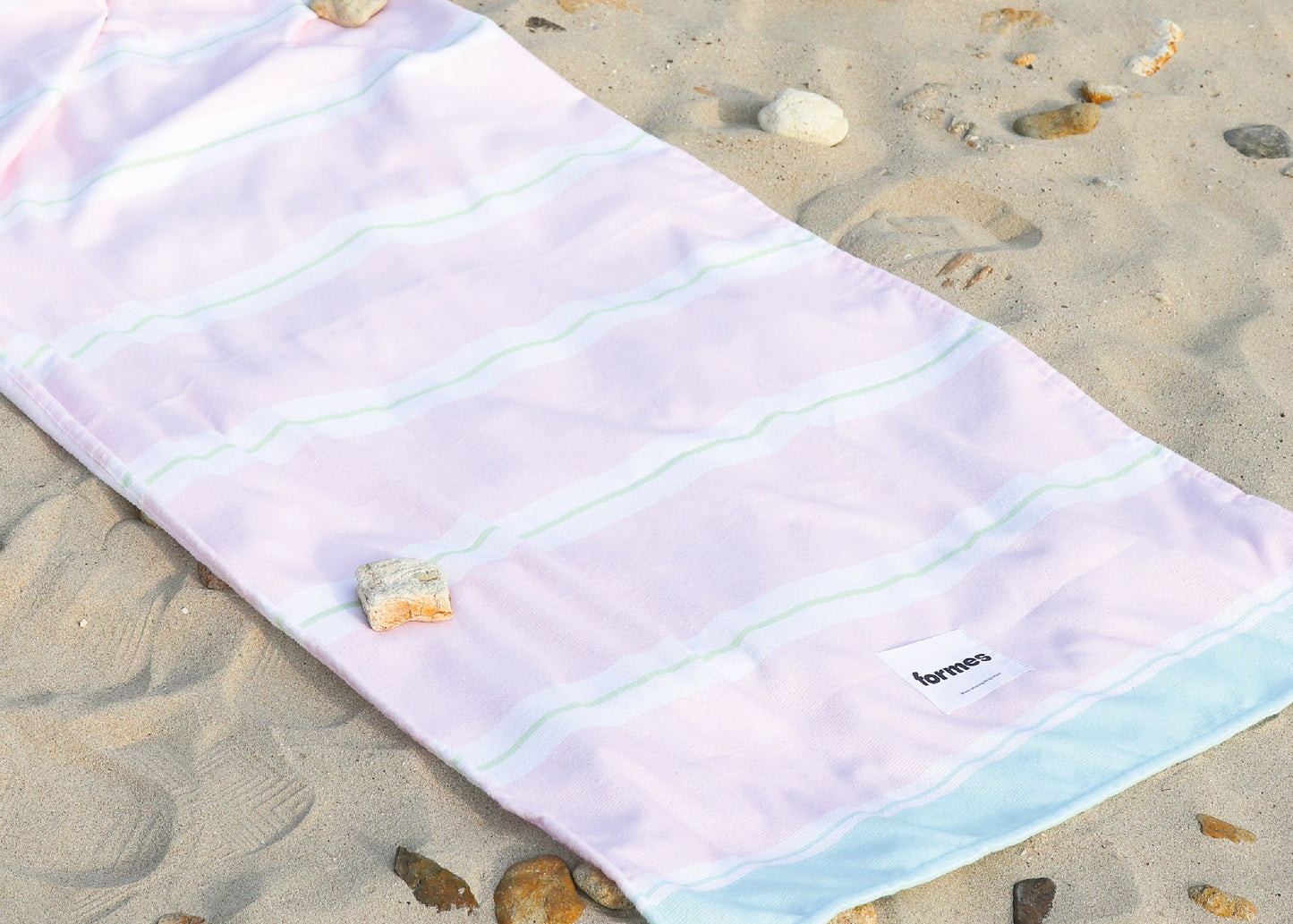 Paloma Towel